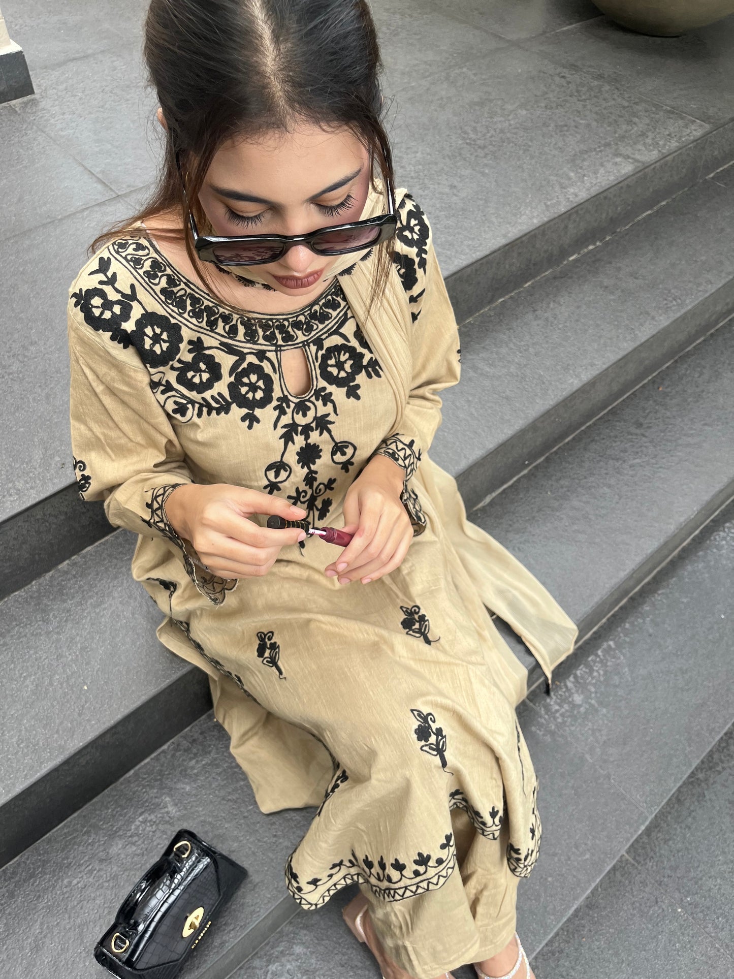 Shizaa - Embroidered Fall set