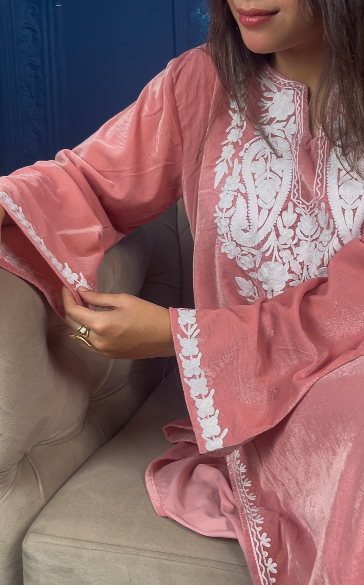 Luxury fits by BEGUM’S✨velvet embroidered set