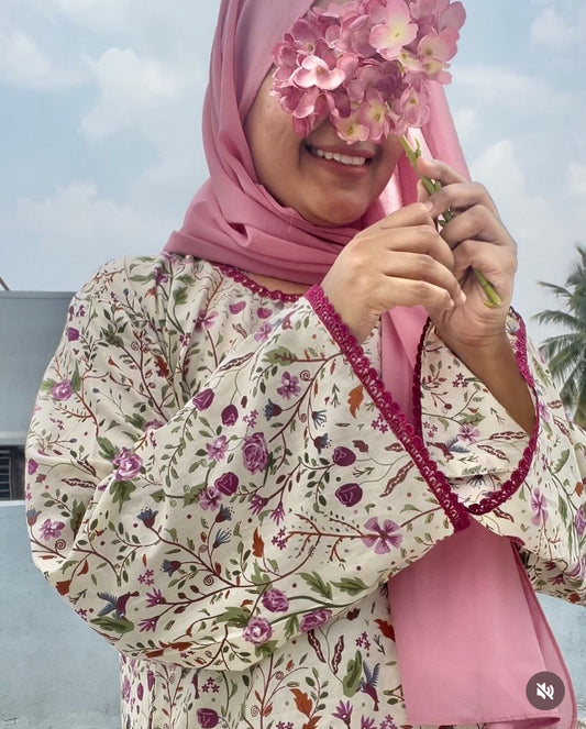 Bahaar by BEGUM’S - floral kurta set