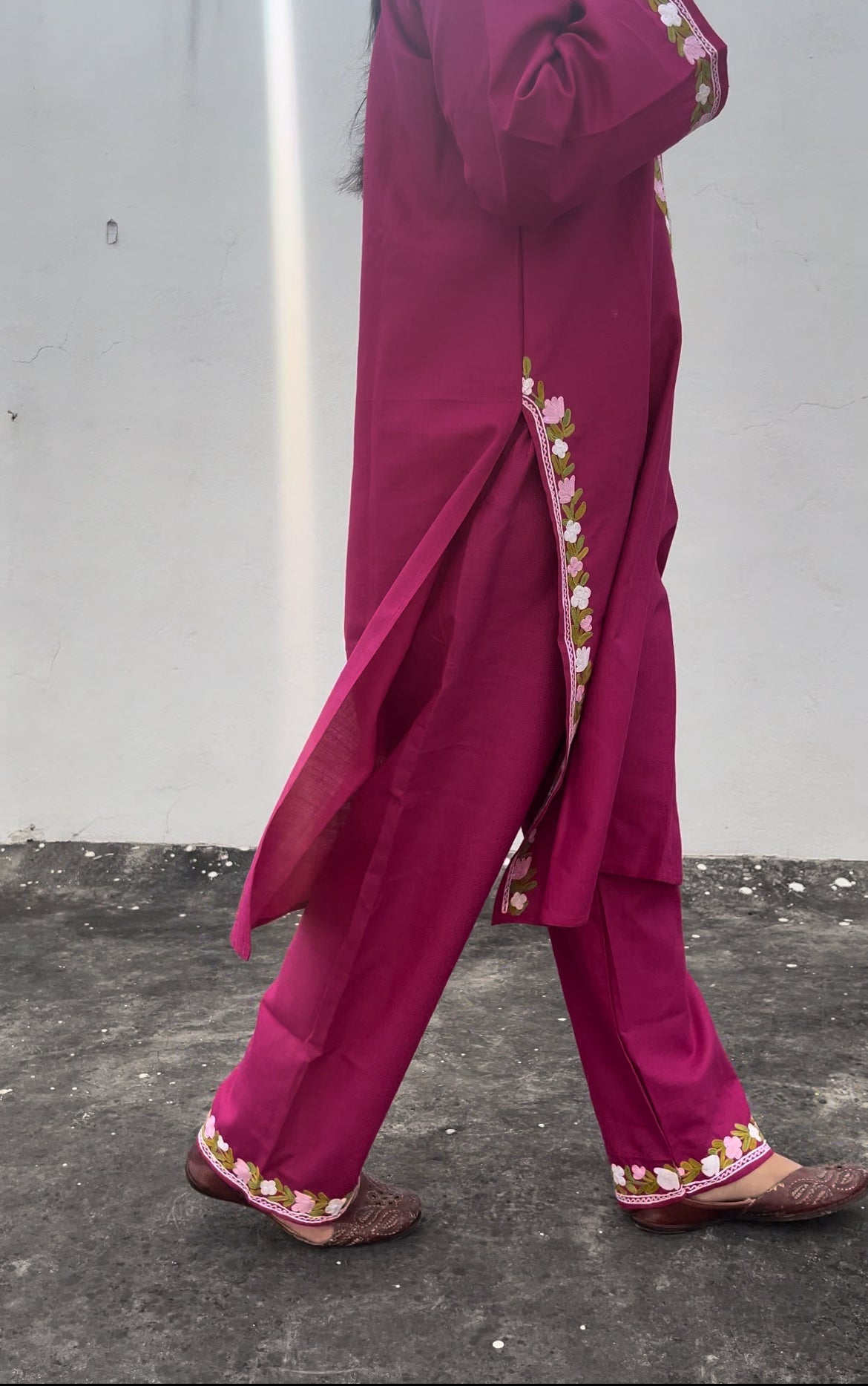 Amairah أميرة by BEGUM’s - embroidered kurta set