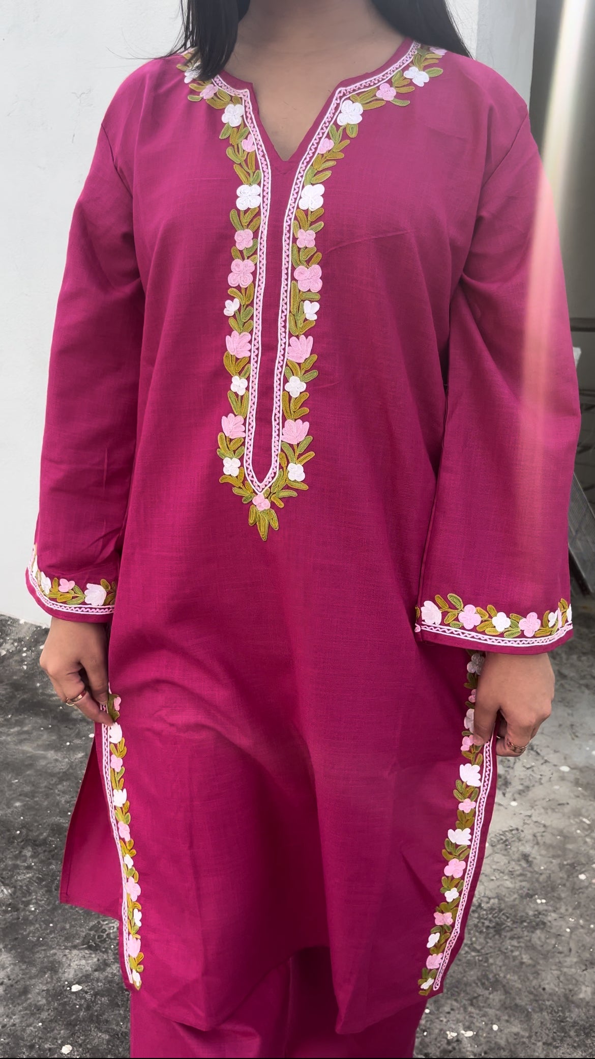 Amairah أميرة by BEGUM’s - embroidered kurta set