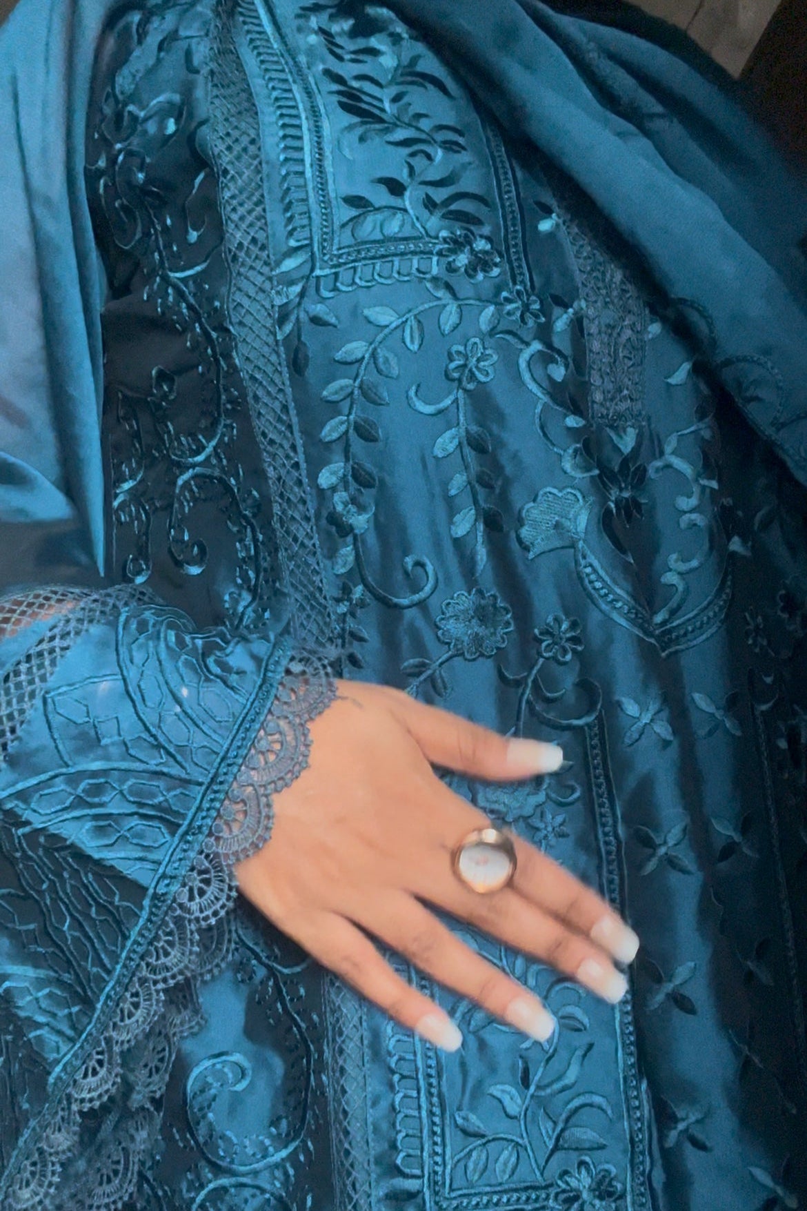 Luxury fits by BEGUM’S organza suit set✨🌙