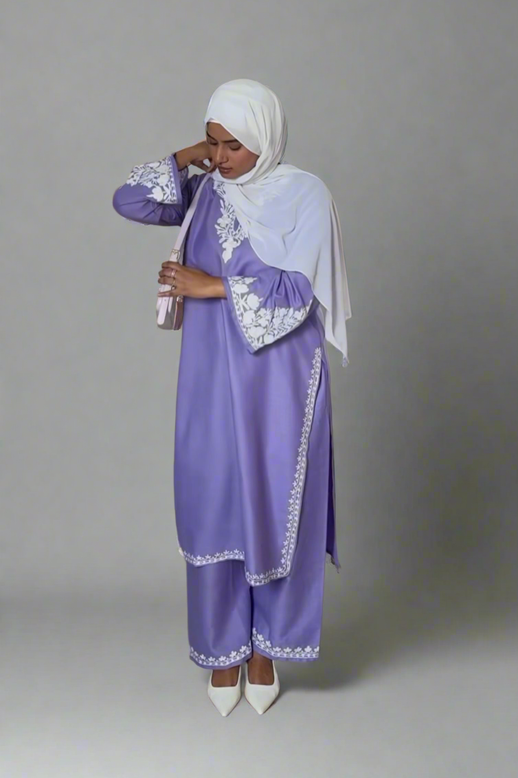 Detailed shot of embroidery on bell sleeves – Huzam by BEGUM’s in lavender and white