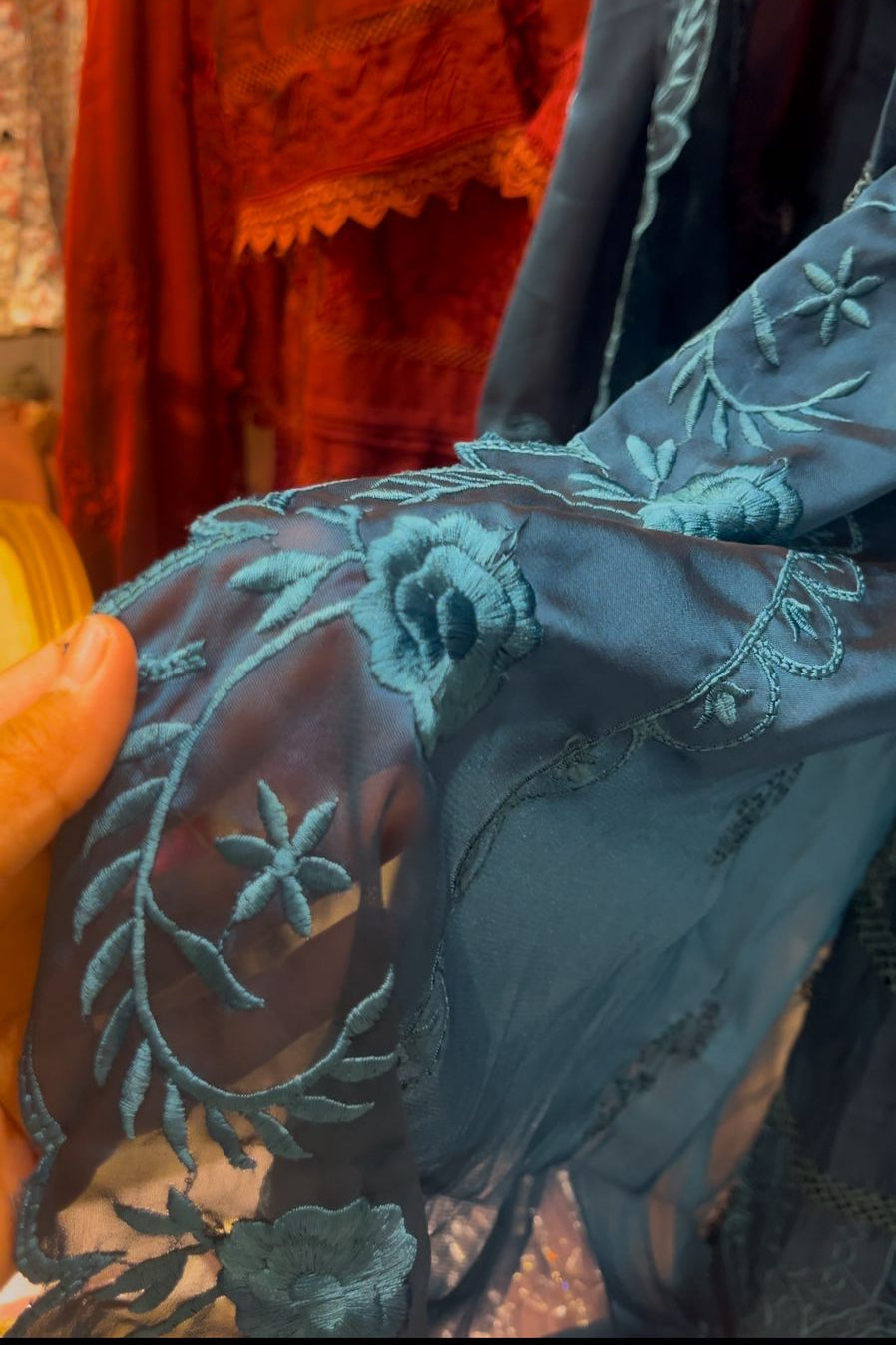 Luxury fits by BEGUM’S organza suit set✨🌙