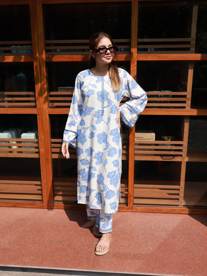 BEGUM’S Summer floral Kurta Set🦋
